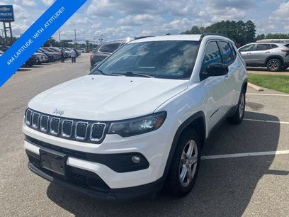 Used 2024 Jeep Compass Latitude