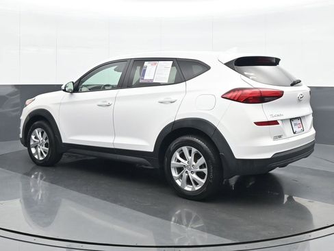 Used 2021 Hyundai Tucson SE image 4
