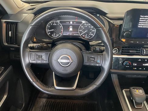 Certified 2024 Nissan Pathfinder SL w/ SL Premium Package FWD image 14