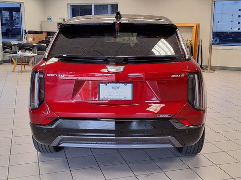 Certified 2026 Cadillac Optiq Sport 1 image 4