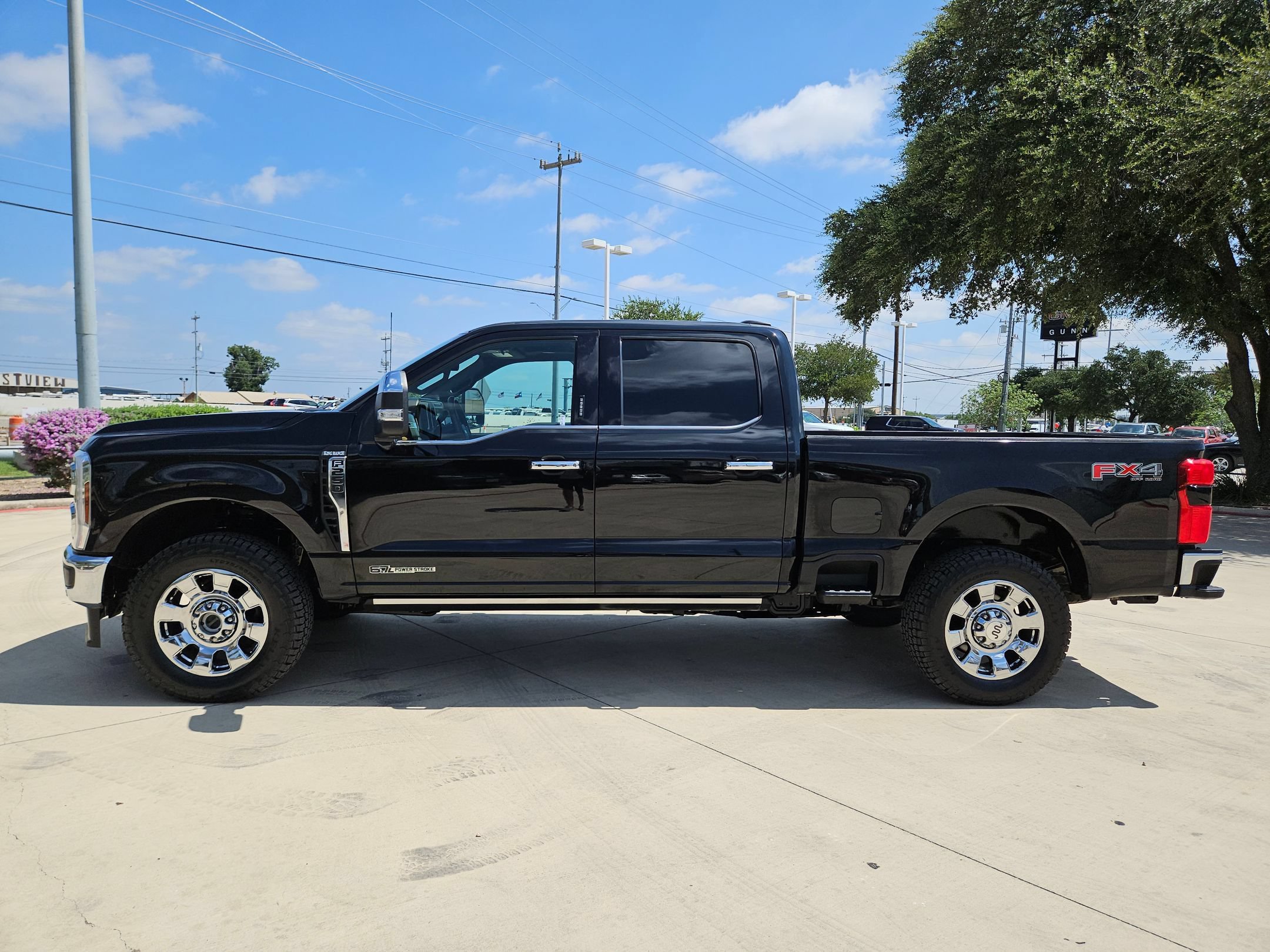 Used 2024 Ford F250 King Ranch w/ Chrome Package AWD/4WD image 6