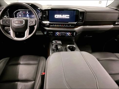 Used 2024 GMC Sierra 1500 Elevation w/ Elevation Premium Package AWD/4WD image 19