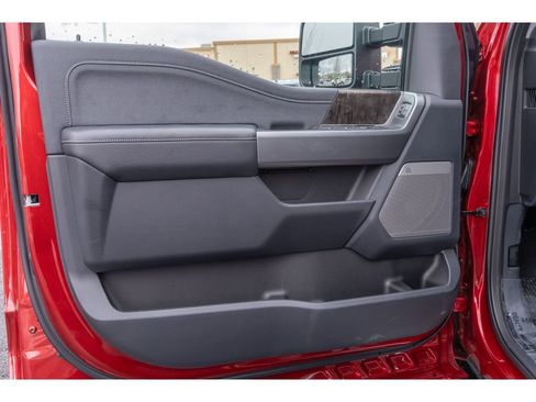 New 2026 Ford F250 Lariat w/ Lariat Premium Package image 19