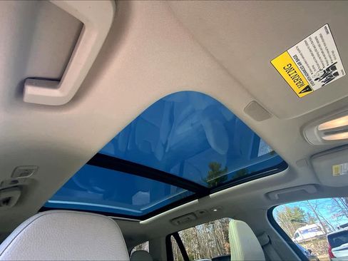 Certified 2023 Volvo XC90 B6 Plus w/ Protection Package image 13