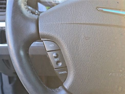 Used 2002 Ford Thunderbird image 17