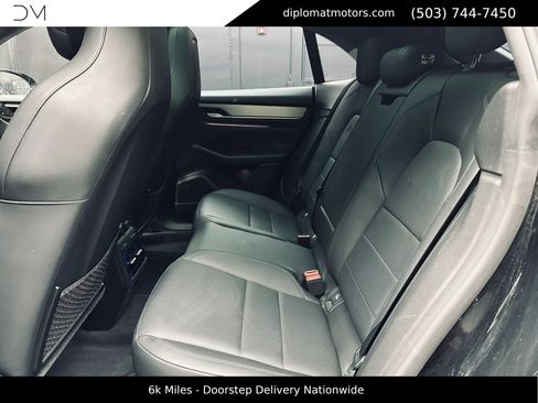 Used 2024 Porsche Macan 4 Electric w/ Premium Package AWD/4WD image 22