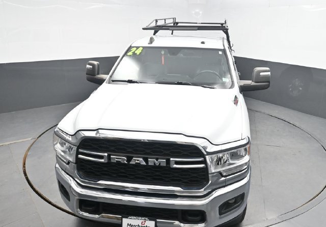 Used 2024 RAM 2500 Tradesman w/ Chrome Appearance Group AWD/4WD image 24
