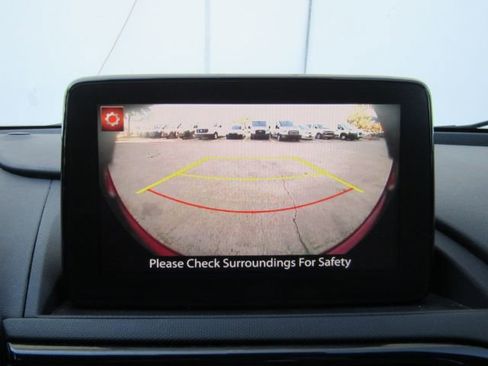 Used 2019 MAZDA MX-5 Miata RF Grand Touring image 8