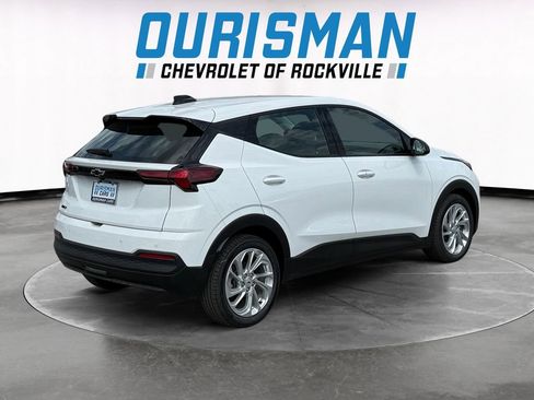 New 2027 Chevrolet Bolt LT w/ Comfort Package FWD image 6