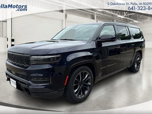 Used 2025 Jeep Grand Wagoneer L Series III w/ Rear Seat Video Group 1 image 8