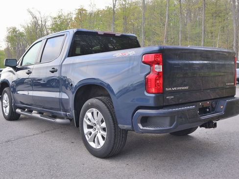 Used 2023 Chevrolet Silverado 1500 Custom AWD/4WD image 7