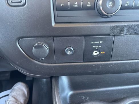 Used 2023 Chevrolet Express 2500 w/ Driver Convenience Package image 24