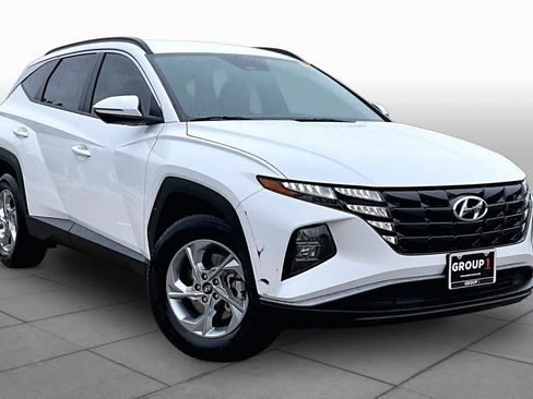 Certified 2023 Hyundai Tucson SEL w/ Winter Package AWD/4WD image 3