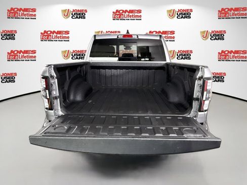 Used 2022 RAM 1500 Big Horn AWD/4WD image 31