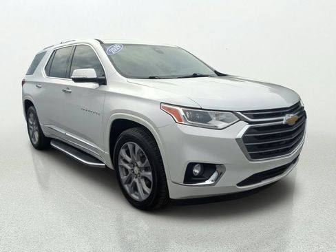 Used 2019 Chevrolet Traverse Premier w/ Driver Confidence II Package FWD image 1