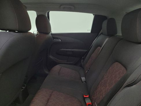 Used 2018 Chevrolet Sonic LT w/ Convenience Package image 18