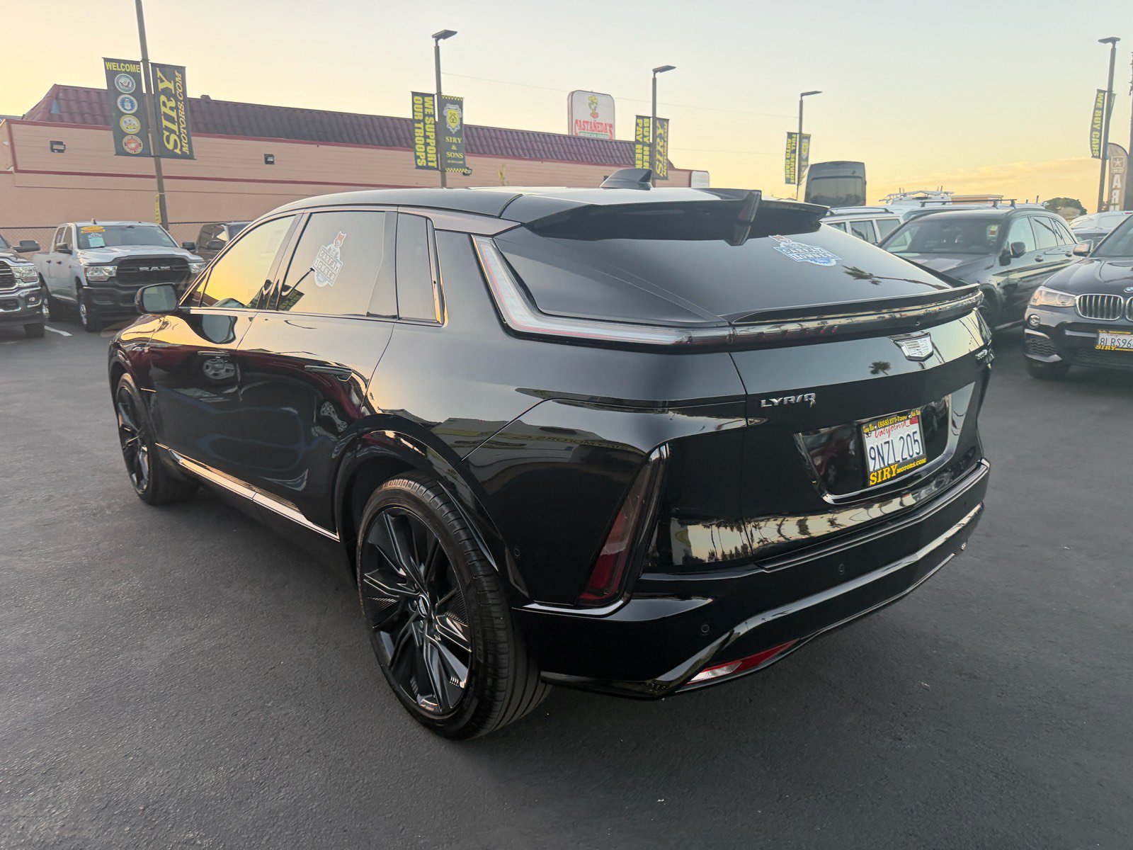 Used 2024 Cadillac Lyriq Sport AWD/4WD image 5