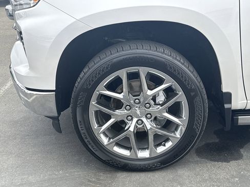 Used 2024 Chevrolet Silverado 1500 LTZ w/ LTZ Premium Package image 33