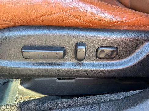 Used 2011 Acura TL SH-AWD image 17