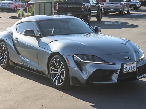 Used 2021 Toyota Supra image 5