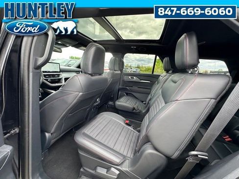 Used 2025 Ford Explorer ST-Line w/ Premium Package AWD/4WD image 18
