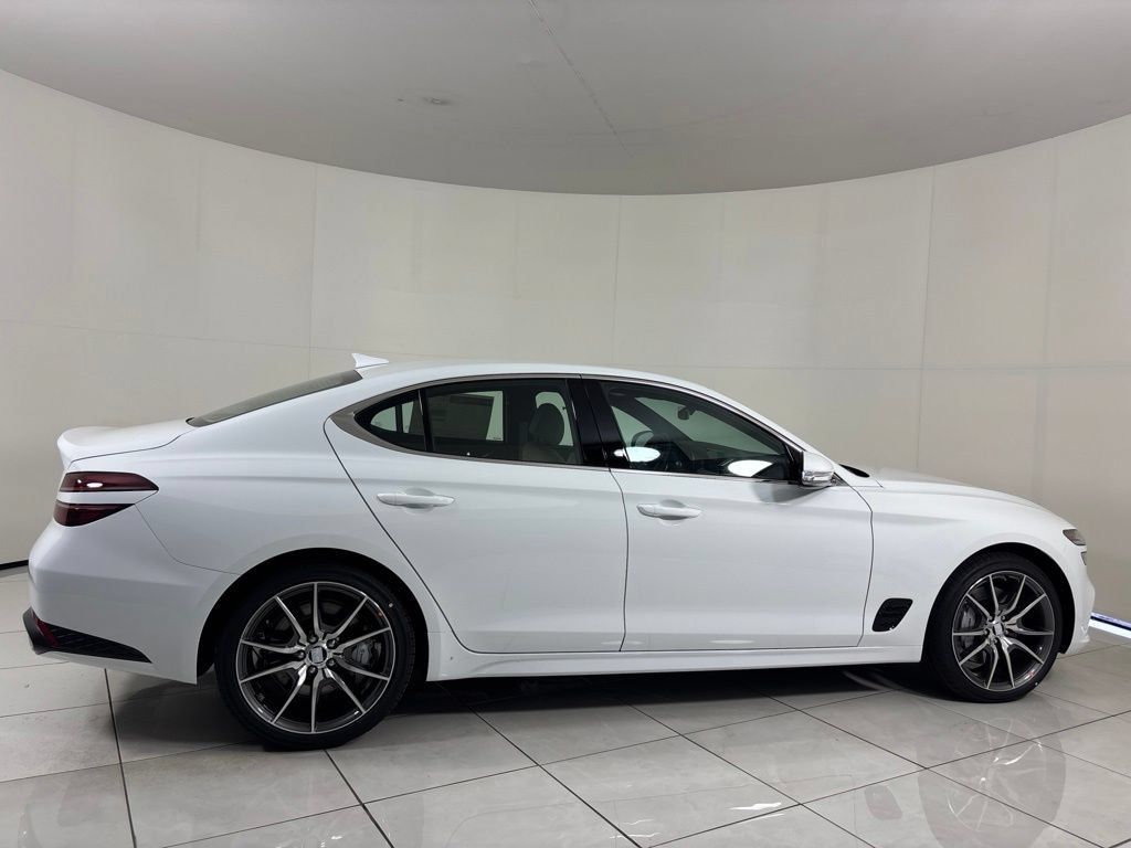 New 2026 Genesis G70 2.5T RWD image 6