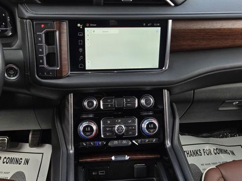 Used 2023 GMC Yukon XL Denali Ultimate image 27