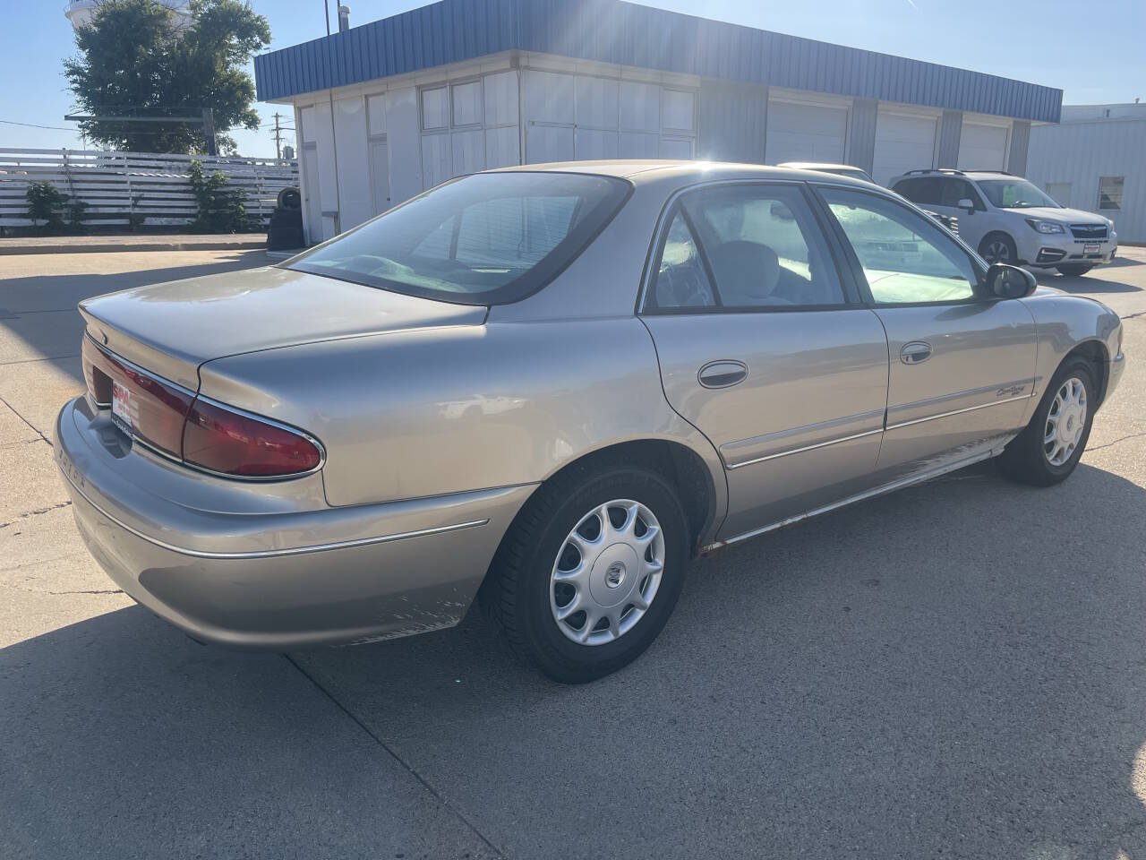 Used 1999 Buick Century Custom FWD image 8