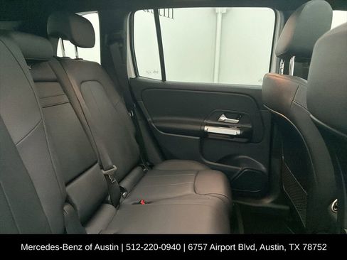 Certified 2022 Mercedes-Benz GLB 250 4MATIC image 26