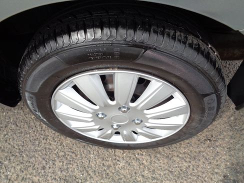 Used 2012 Nissan Sentra 2.0 image 26