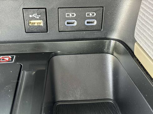 Used 2025 Toyota Camry SE w/ Multimedia Upgrade Package FWD image 29