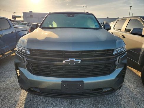 Used 2023 Chevrolet Tahoe RST w/ Luxury Package RWD image 2