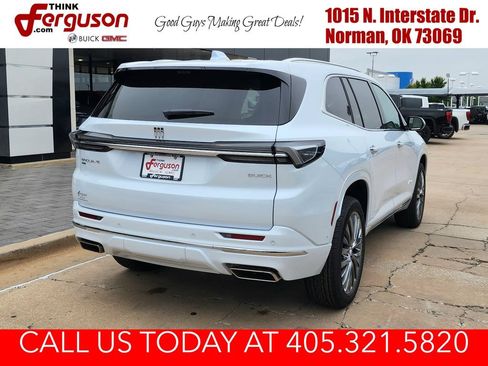 New 2026 Buick Enclave Avenir w/ Super Cruise Package AWD/4WD image 4