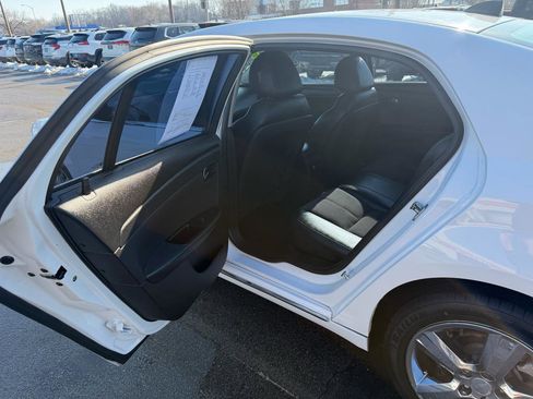 Used 2012 Chevrolet Malibu LT image 10