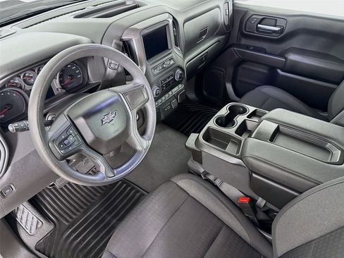 Used 2022 Chevrolet Silverado 1500 Custom Trail Boss AWD/4WD image 11