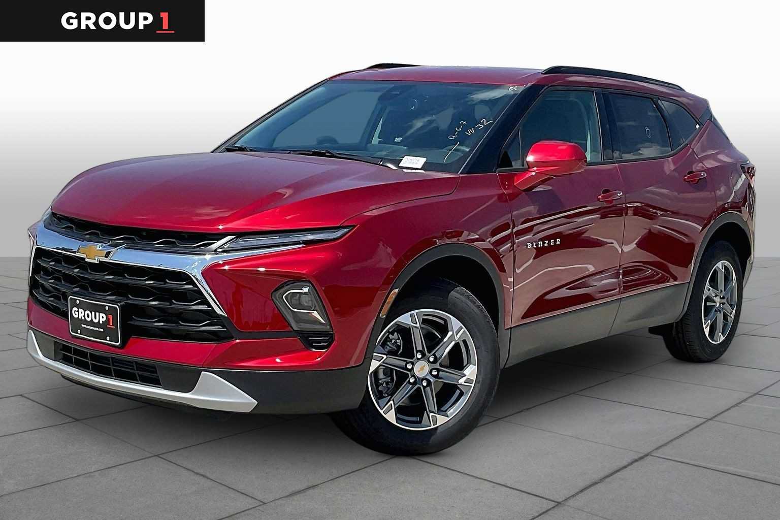 New 2026 Chevrolet Blazer LT w/ Convenience Package FWD image 1