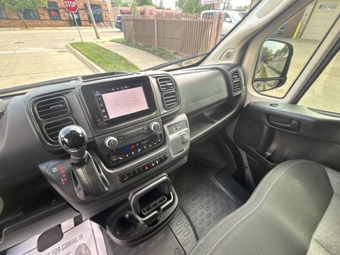 Used 2023 RAM ProMaster 2500 w/ Premium Appearance Group image 43