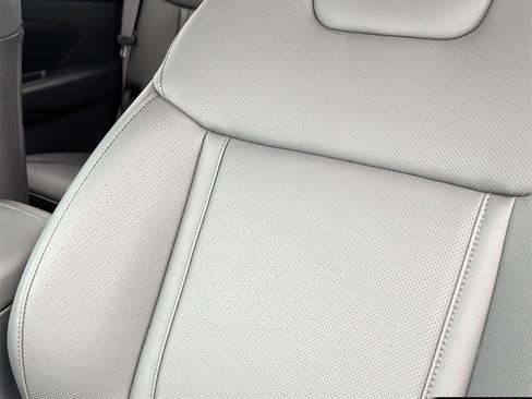 Certified 2025 Hyundai Santa Cruz SEL image 22