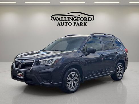 Used 2019 Subaru Forester Premium image 1