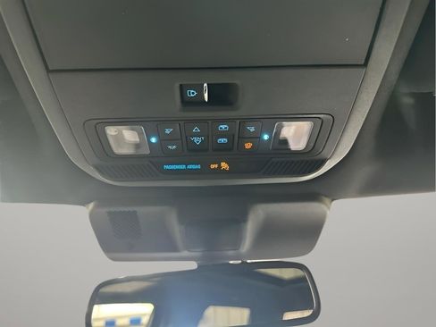 Used 2022 Ford F150 XLT w/ Equipment Group 302A High AWD/4WD image 16