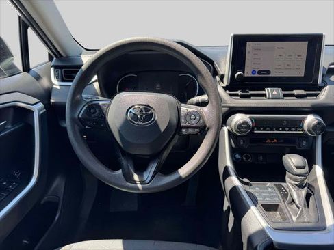 Certified 2025 Toyota RAV4 XLE AWD/4WD image 15