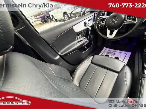 Used 2022 Mercedes-Benz A 220 4MATIC image 10