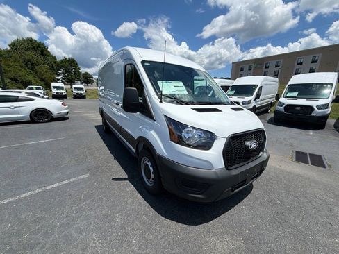 New 2026 Ford Transit 250 148 Medium Roof w/ Load Area Protection Package RWD image 1