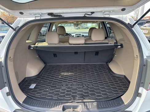 Used 2011 Kia Sorento LX image 9
