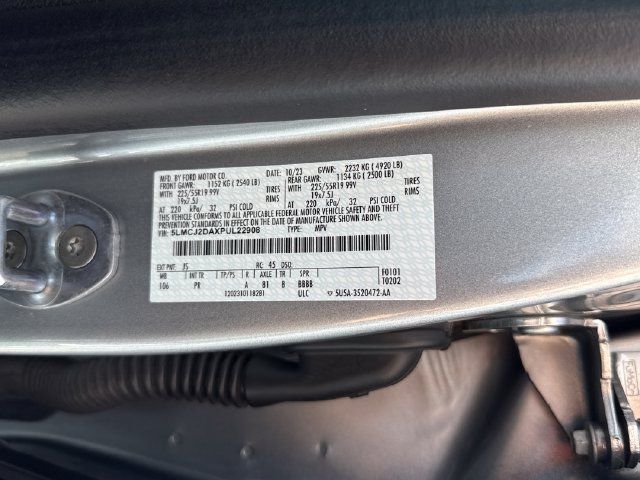 Certified 2023 Lincoln Corsair Reserve w/ Equipment Group 201A AWD/4WD image 33