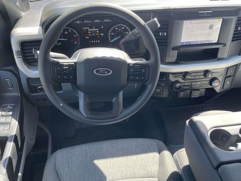 New 2026 Ford F250 XL w/ 360-Degree Camera Package AWD/4WD image 9