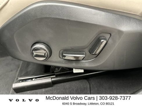 Used 2026 Volvo XC60 B5 Plus w/ Protection Package Premier AWD/4WD image 12