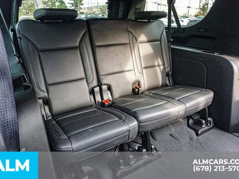 Used 2024 Chevrolet Suburban LT image 22