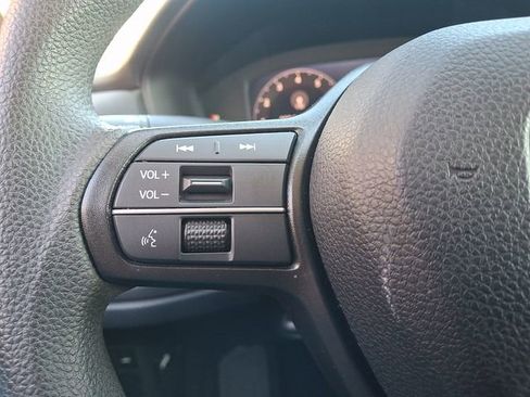 Used 2023 Honda Accord EX image 21