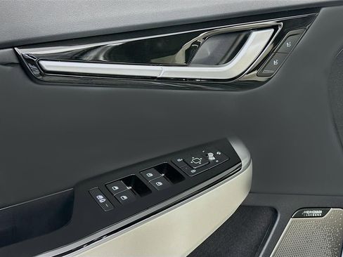 Used 2024 Kia EV6 GT-Line w/ GT-Line White Seat Package image 31